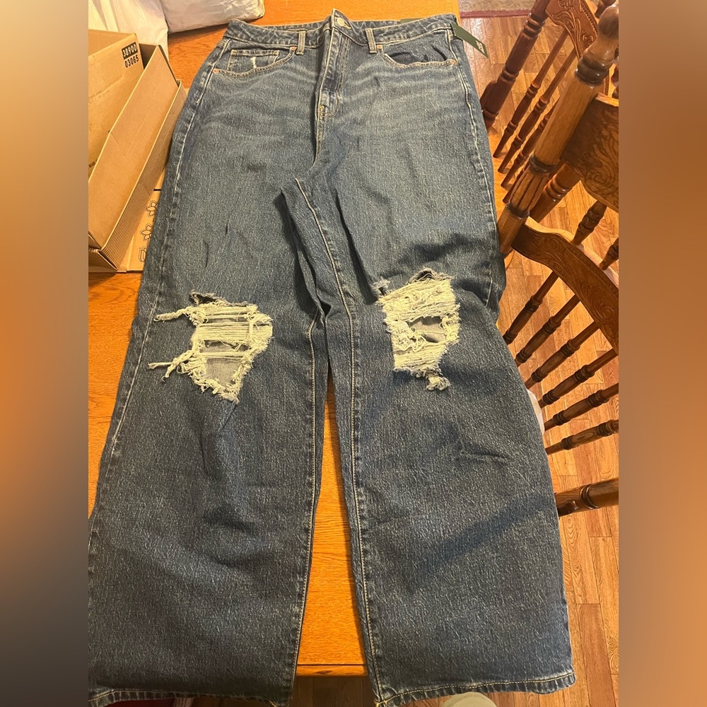NWT Size 16 Wild Fable Ripped Jeans